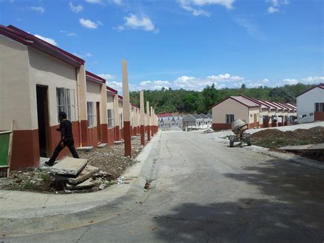 House & Lot For Sale in Winter Breeze Homes .